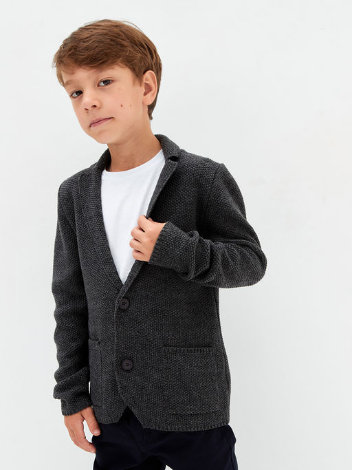 Темно-серый пиджак