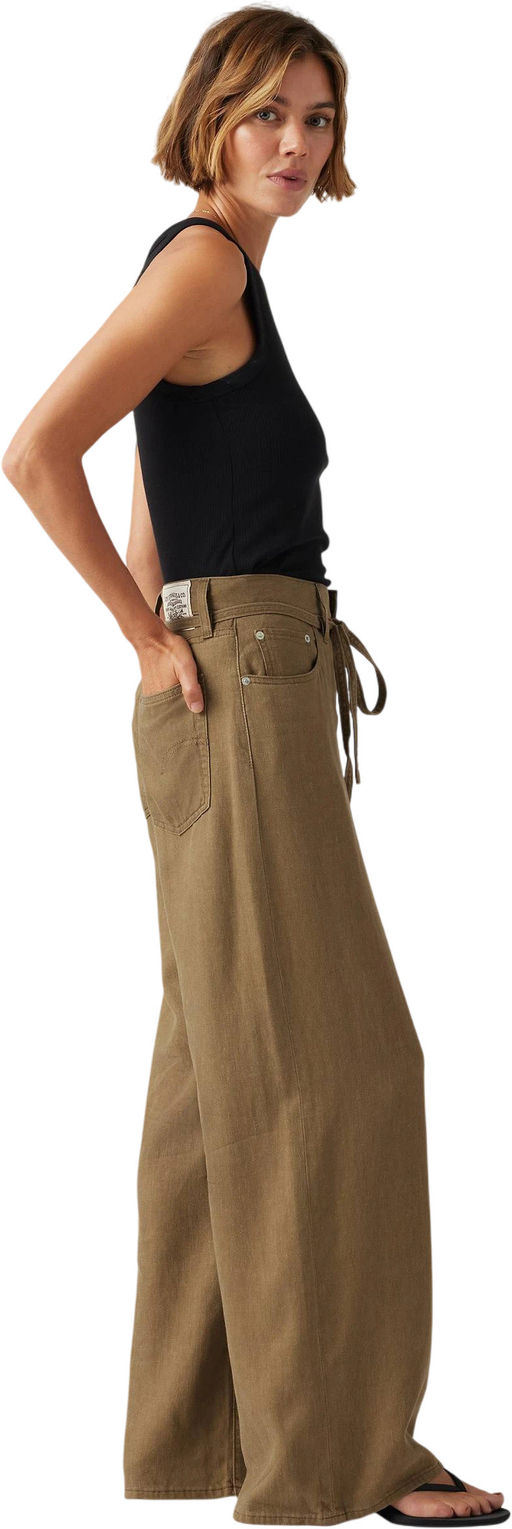 Джинсы женские