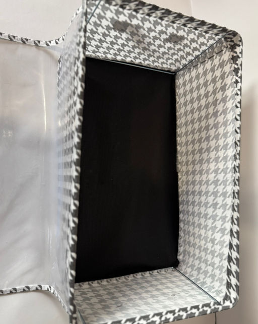 Кофр для хранения со стальным каркасом