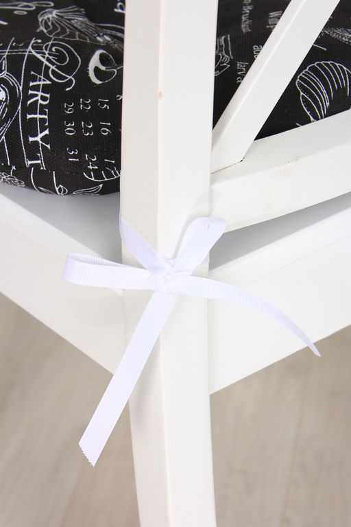 Подушка на стул 40х40см Bio-Line круглая с 4 завязками, 4 точки рогожка. PRKR4