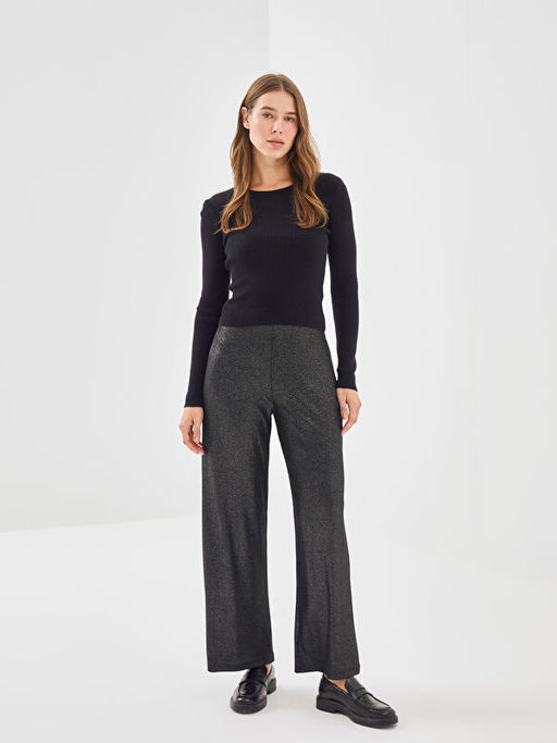 Standart Fit Parlak G?r?n?ml? Kad?n Pantolon