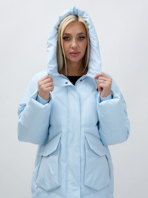 Куртка летучая мышь женская с капюшоном зимняя голубого цвета 9617Gl - Mtforce фото 7