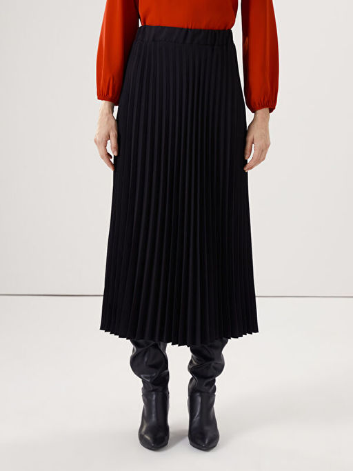 Beli Lastikli Pileli Kad?n Etek