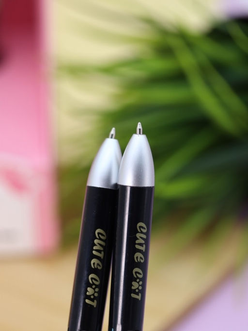 Разноцветная ручка 4 в 1 "МЯУ лапка", black