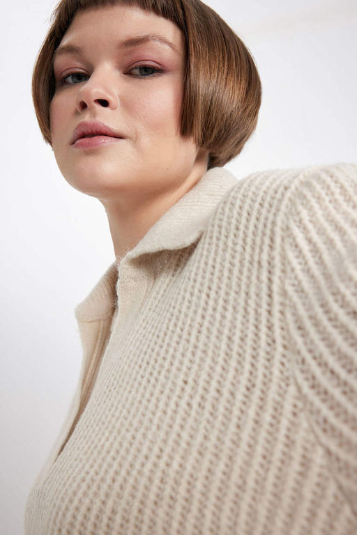 Кружевной свитер с воротником поло и расслабленным кроем - Defacto фото 4