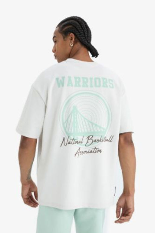 DeFactoFit NBA Golden State Warriors Oversize Genis Kal?p Bisiklet Yaka S?rt Bask?l? K?sa Kollu Tisort