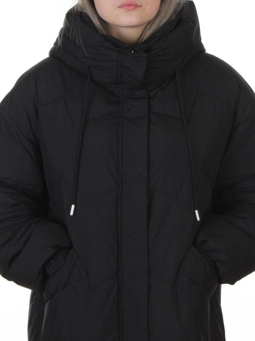 8883 BLACK Пальто зимнее женское (150 гр. холлофайбер)