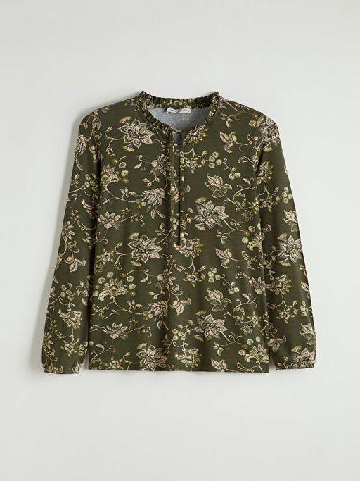 Ba?lamal? Yaka Desenli Bluz