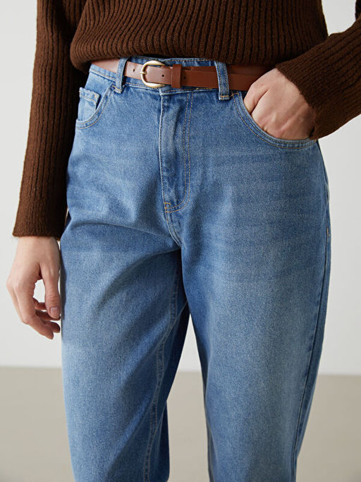 Beli Kemerli Mom Fit Kad?n Jean Pantolon