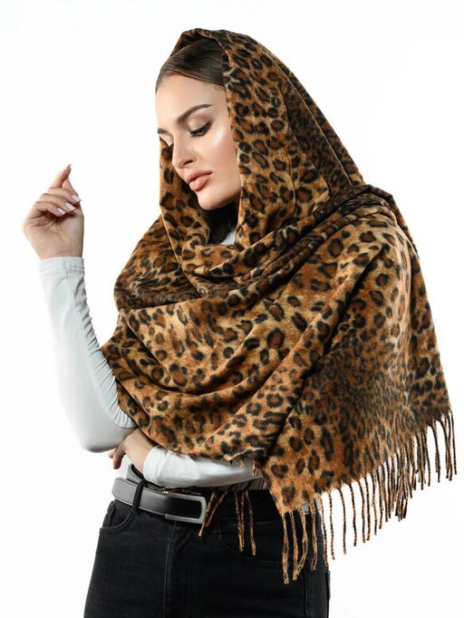 Яркий палантин с анималистичным принтом - Pretty mania фото 4