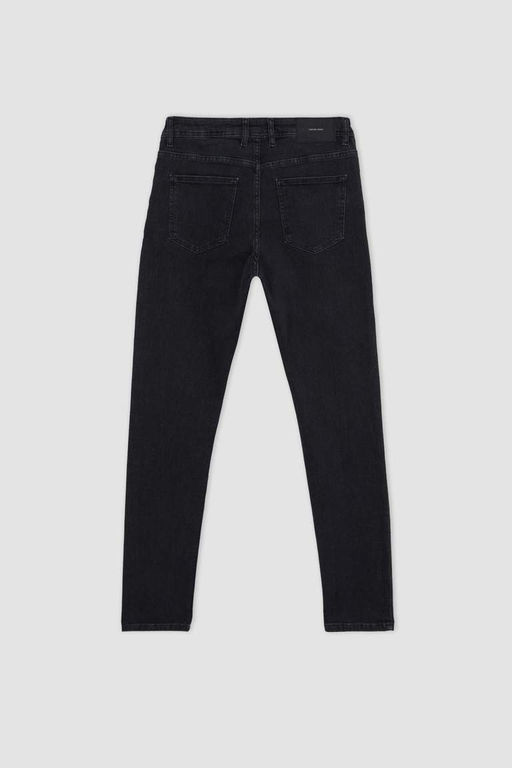 Супероблегающие джинсовые брюки с нормальной талией и очень узкими штанинами - Defacto фото 8