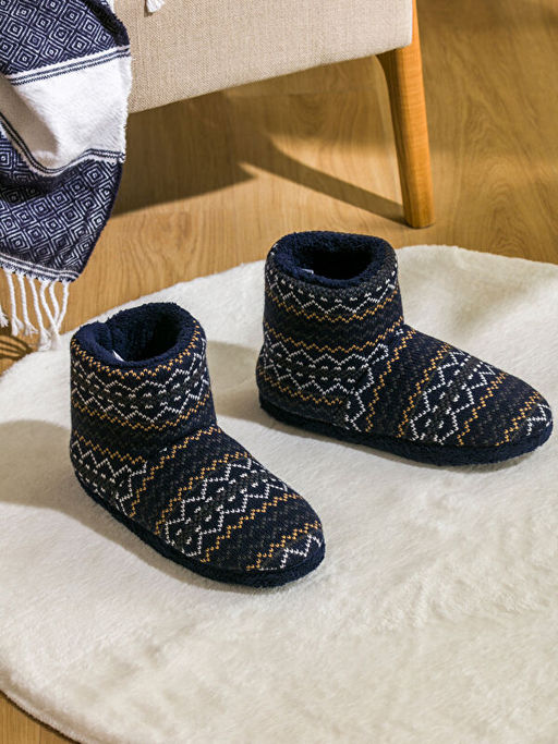 Nak??l? Erkek Ev Botu