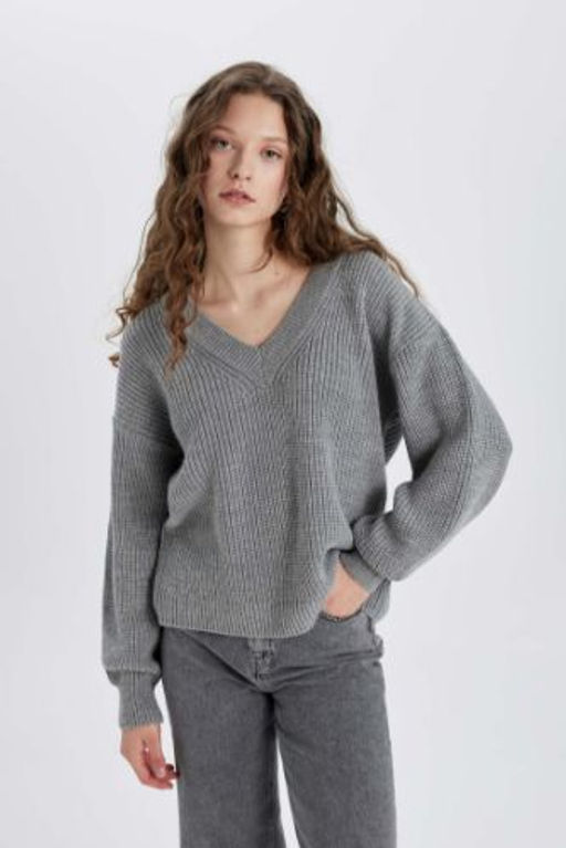 Oversize Genis Kal?p V Yaka Basic Duz Triko Kazak