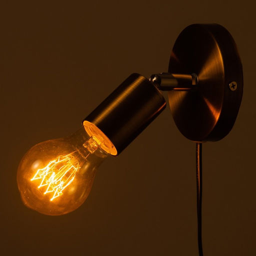 Спот BayerLux «Дарни», провод 150 м, выключатель, Е27, 40 Вт, 10х10х10 см, цвет основания медный