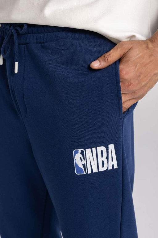 Джоггеры стандартной посадки DeFactoFit NBA с надписью NBA  фото 5
