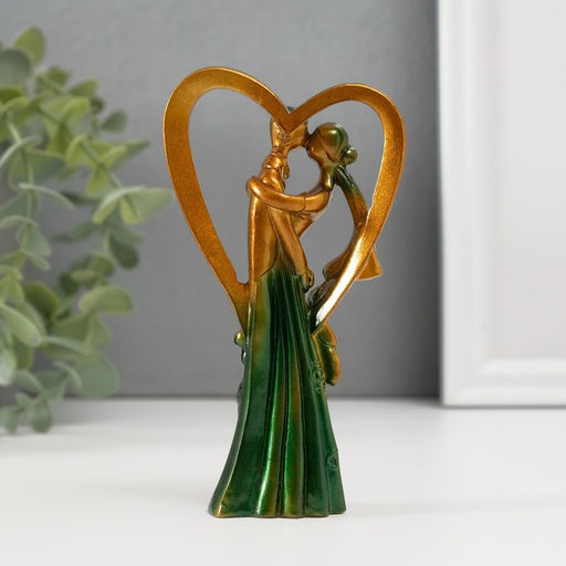 Фигурка полистоун «Влюблённые в сердце», 12×6.8×3.5 см