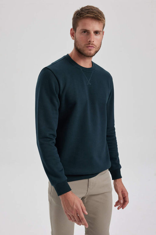 Базовый хлопковый свитшот обычного кроя с круглым вырезом - Defacto фото 4