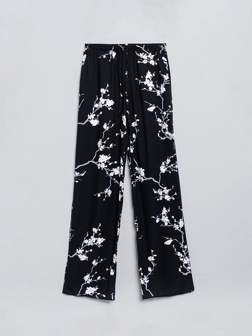 Брюки домашние женские черные с узором сакуры - Mark formelle фото 5