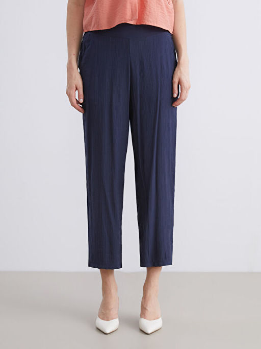 Beli Lastikli Dokulu Kad?n Pantolon