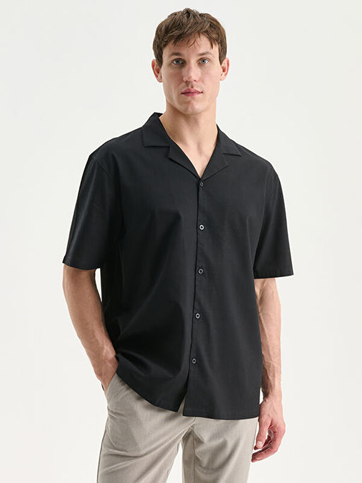 Regular Fit Resort Yaka K?sa Kollu Erkek G?mlek