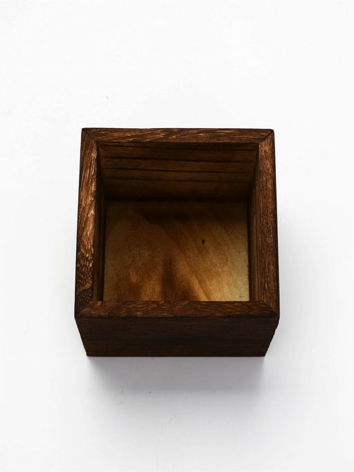 Ваза для цветов стеклянная с деревянной подставкой из темного стекла, 25 х 9 см