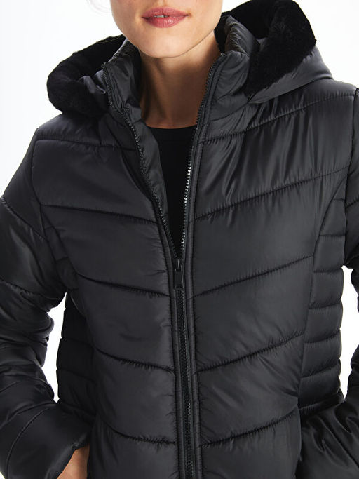 Kap??onlu Kad?n ?i?me Mont - Waikiki фото 3