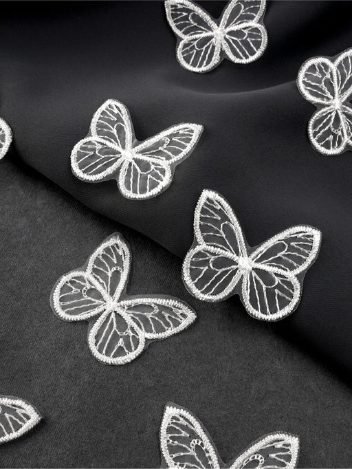 Цена за 2 шт. Аппликация для одежды «Бабочка», текстильная, 3.5×4 см, 10 шт., белая