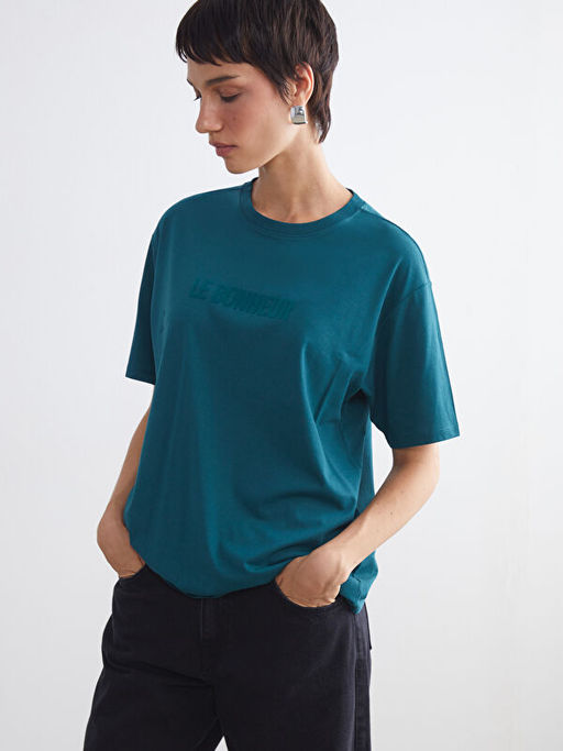 Bisiklet Yaka Bask?l? Oversize Kad?n Ti??rt