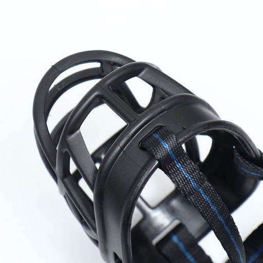 Намордник для собак №1 с трехсторонним ремешком, каучук, ДН 6 см, ОМ 22 см, чёрный - Пижон фото 5