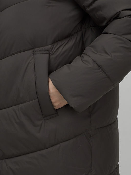 Пальто зимнее утепленное с капюшоном женское темно-коричневого цвета 7623TK - Visdeer фото 7