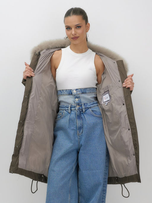 Пальто зимнее утепленное с мехом и капюшоном тренд темно-коричневого цвета 7745TK - Visdeer фото 12