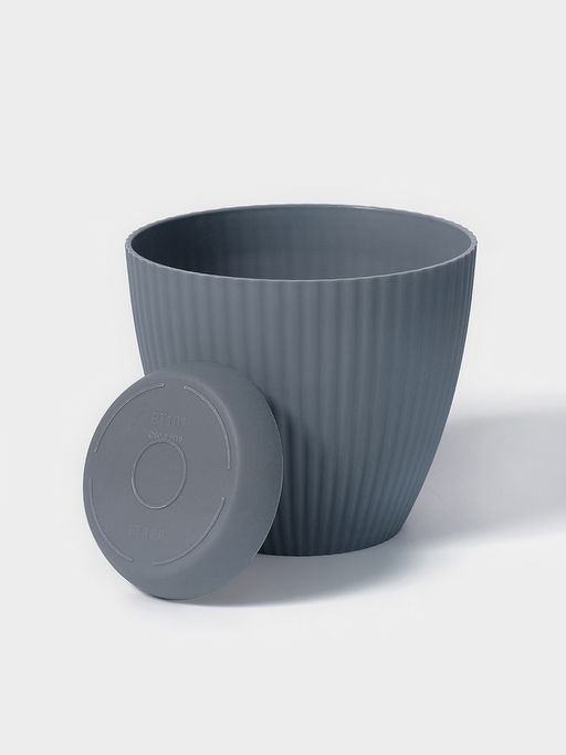 Горшок для цветов с поддоном Ribbed, пластиковый, 13.5×13.5×12 см, серый