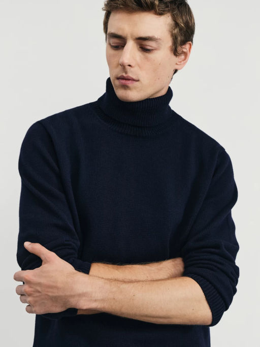 Свитер relax fit с высоким горлом / Zarina