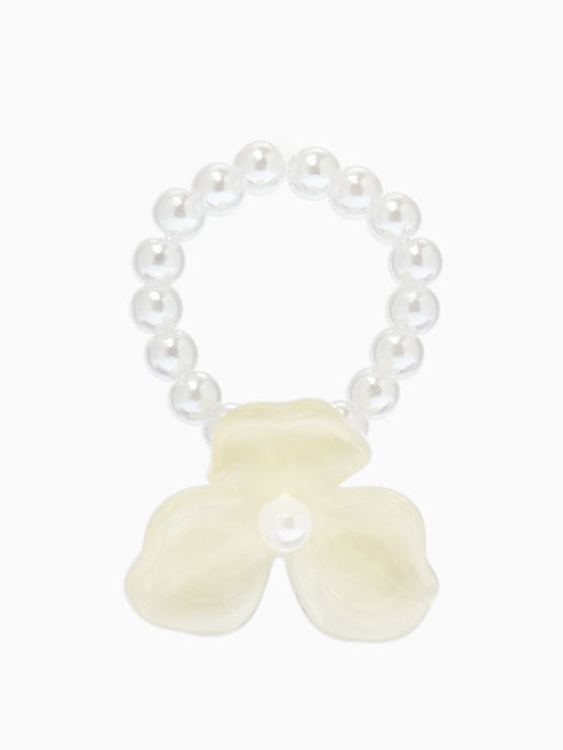 Цена за 2 шт. Кольцо бисерное «Цветок трилистник жемчужный», бежевое, на резинке, безразмерное