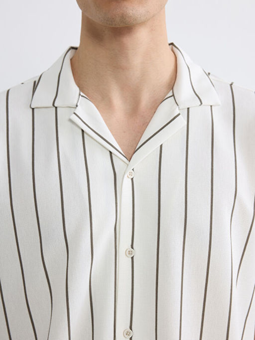 Regular Fit ?izgili Erkek G?mlek