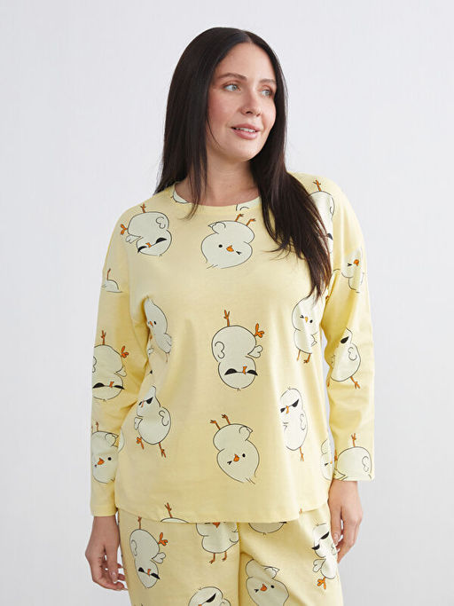 B?y?k Beden Civciv Bask?l? Kad?n Pijama Tak?m?