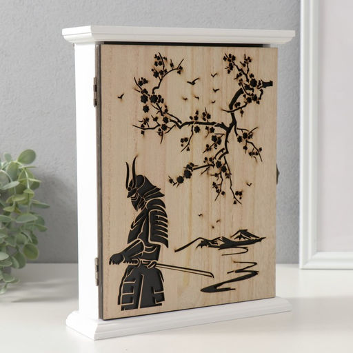 Ключница настенная Сакура и самурай, дерево, 6 крючков, 26.5?20.8?6.3 см