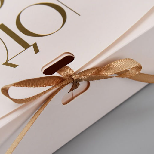 Цена за 5 шт. Коробка подарочная новогодняя складная «С Новым годом, тиснение, белый», 20×18×5 см