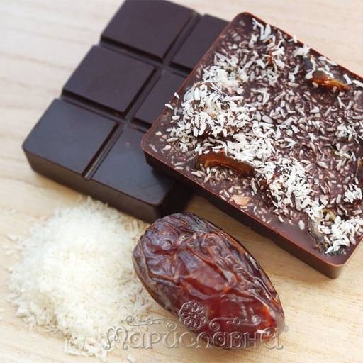 Шоколад горький Финик и кокос
