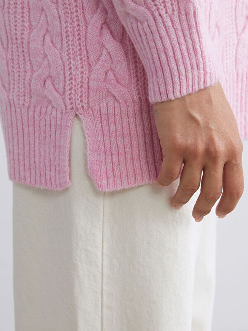 Dik Yaka Kendinden Desenli Kad?n Triko Tunik