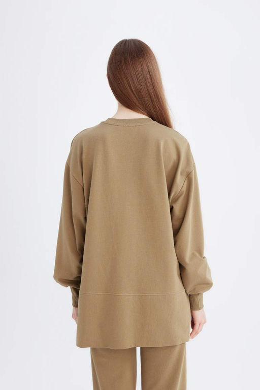 Базовый однотонный свитшот-туника с круглым вырезом стандартного кроя - Defacto фото 7