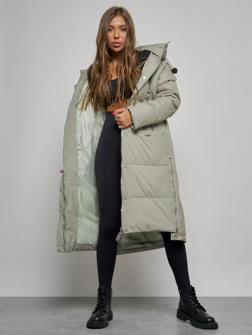 Пальто утепленное молодежное зимнее женское зеленого цвета 52351Z - HULDLUCK фото 15
