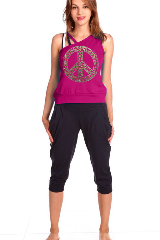 Женский домашний костюм с бриджами и майкой 33