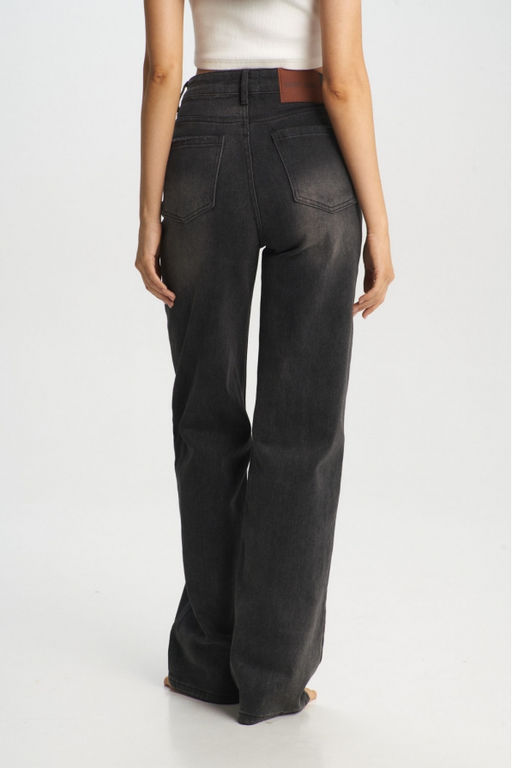 Джинсы-трубы Washed Black