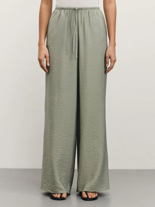 Прямые брюки из фактурной вискозы / Zarina  фото 2