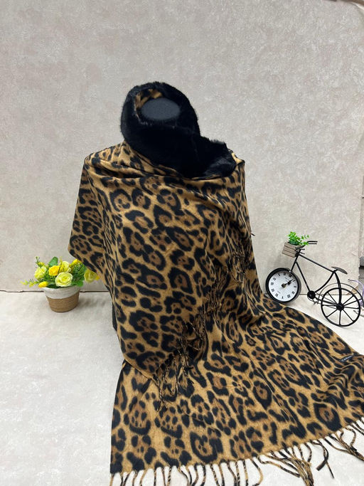 Мягкий палантин из кашемира с норвковым воротником мультицвет