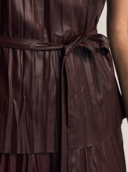 Блуза из искуственной кожи / Zarina