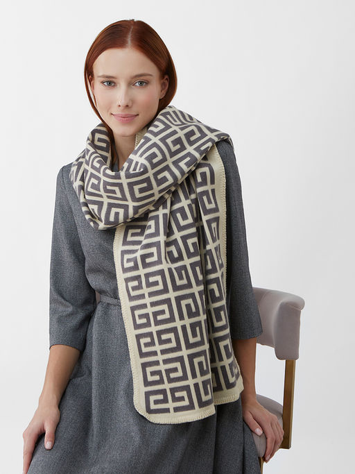 в составе ШЕРСТЬ и КАШЕМИР  Большой, мягкий, теплый двусторонний палантин с принтом. - Tantino фото 10