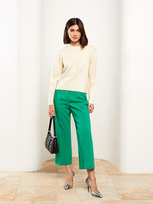 Kad?n Standart Fit D?z Pantolon