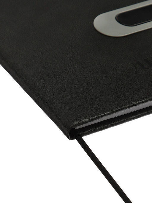 Дневник школьный 1-11 класс, лассе, обложка искуственная кожа черная с хлястиком, с ручкой   1096906